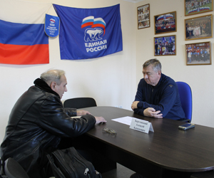 Алексей Березовский встретился с жителями своего округа